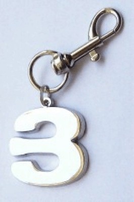 Armenian Initial Keychain "Hee"